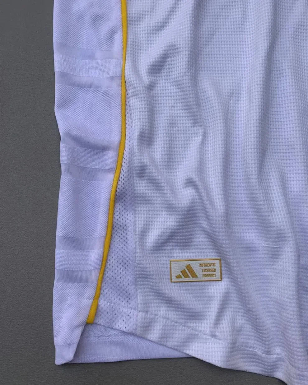 Real Madrid 2025/26 Home Jersey (Fans Version)