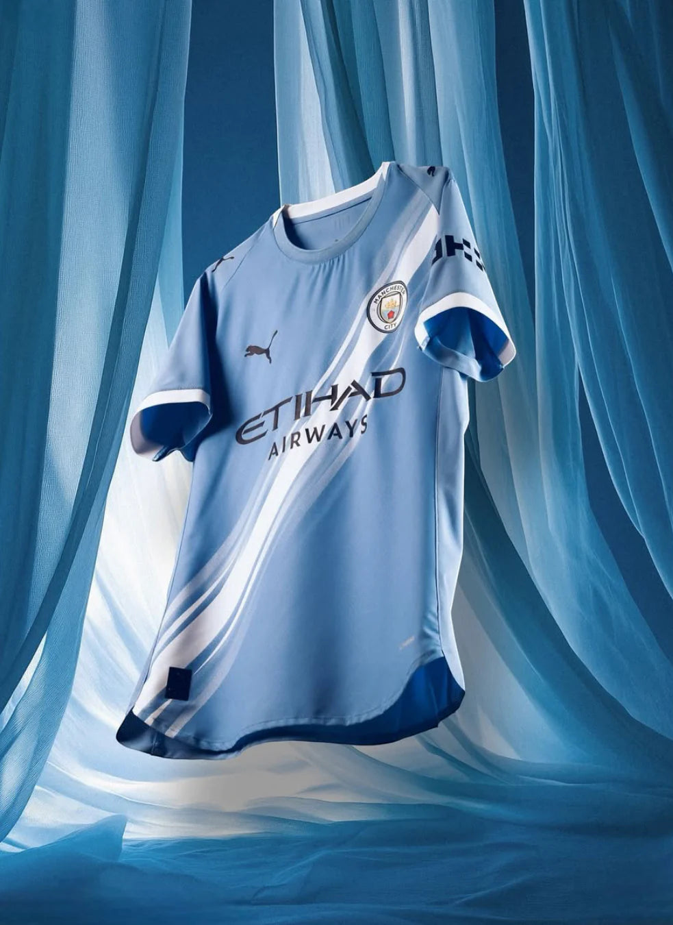 Manchester City 2025/26 Home Kit (Player Version)