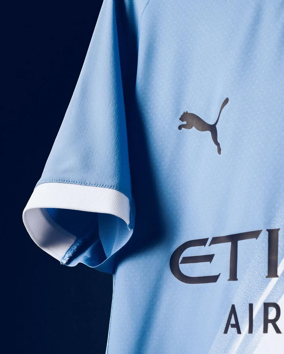 Manchester City 2025/26 Home Kit (Player Version)