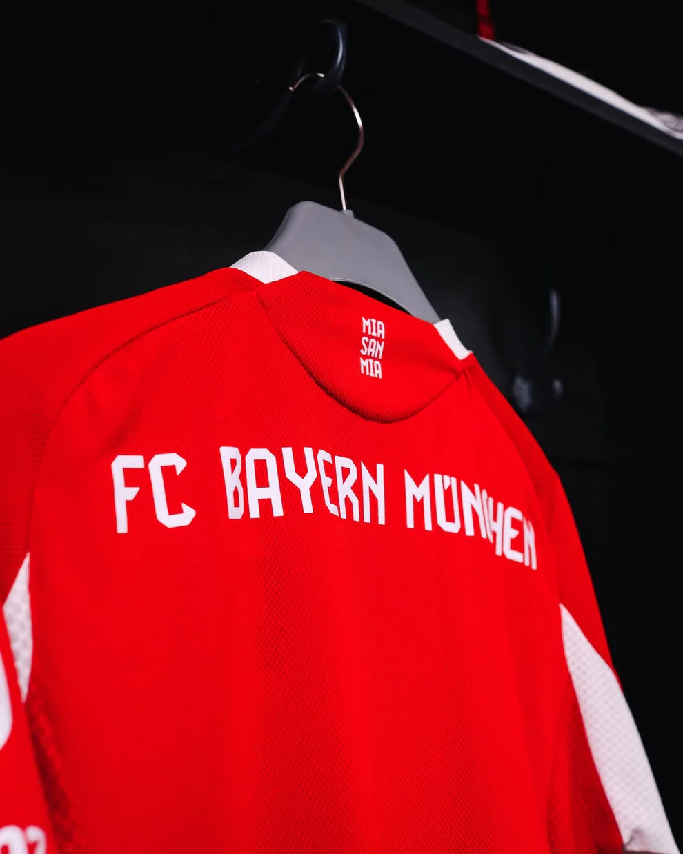 FC Bayern Munich 2025/26 Home Jersey (Master Version)